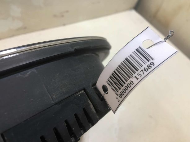 pribornaia-panel-shhitok-volkswagen-passat-b5-art-24651-big-1