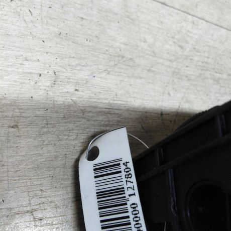 deflektor-centralnyi-torpedy-obduva-salona-audi-a8-d2-art-25025-big-1