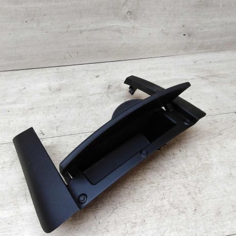 bardacok-veshhevoi-iashhik-kia-ceed-art-27008-big-1