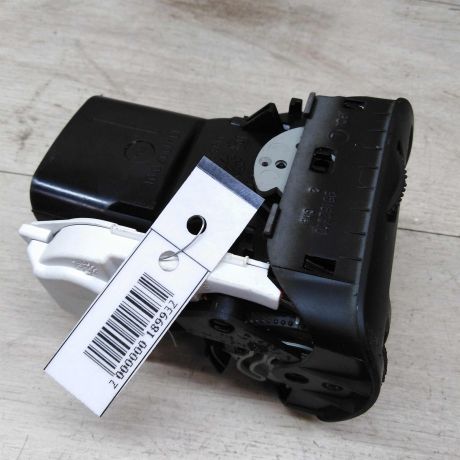 deflektor-levyi-obduva-salona-volkswagen-passat-b5-gp-art-27240-big-1