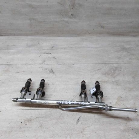 rampa-toplivnaia-s-forsunkami-lada-kalina-art-27270-big-0