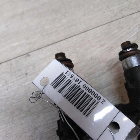 rampa-toplivnaia-s-forsunkami-lada-kalina-art-27270-big-1