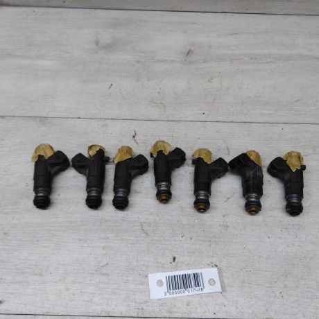 toplivnaia-forsunka-volkswagen-polo-2001-goda-14-aex-030906031e-art-27905-big-0