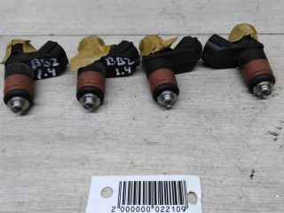 toplivnaia-forsunka-volkswagen-polo-2001-g-14-bbz-036906031l-art-27906