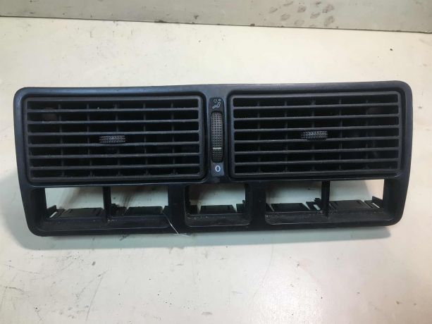 deflektor-obduva-salona-volkswagen-golf-4-art-28464-big-0