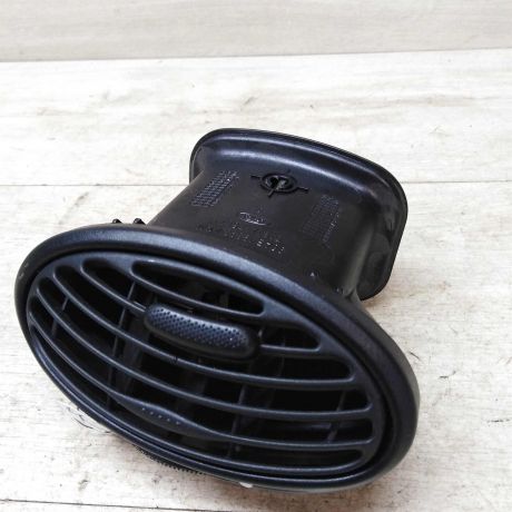 deflektor-torpedy-obduva-salona-ford-focus-1-rest-art-30719-big-0