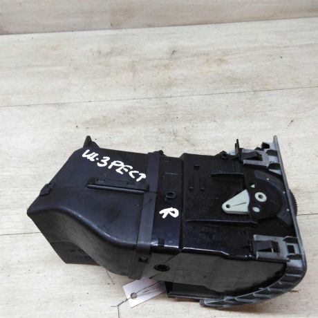 deflektor-obduva-salona-pravyi-volkswagen-sharan-rest-art-31790-big-2