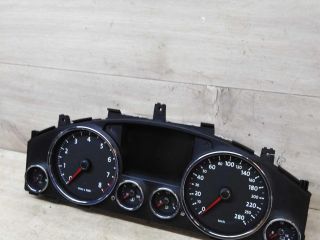 panel-priborov-shhitok-volkswagen-touareg-rest-art-33050