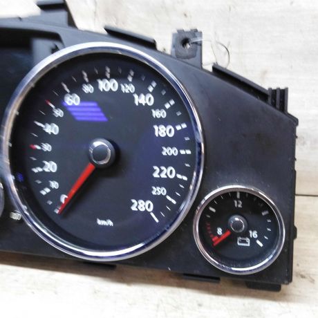 panel-priborov-shhitok-volkswagen-touareg-rest-art-33050-big-4