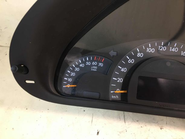 panel-priborov-shhitok-20i-akpp-mercedes-w203-do-rest-art-33544-big-1