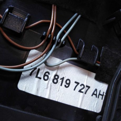 deflektor-obduva-salona-centralnyi-volkswagen-touareg-rest-art-33729-big-3