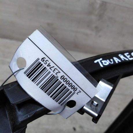 deflektor-obduva-salona-centralnyi-volkswagen-touareg-rest-art-33729-big-2