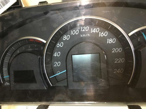 panel-priborov-shhitok-toyota-camry-v50-art-36171-big-5