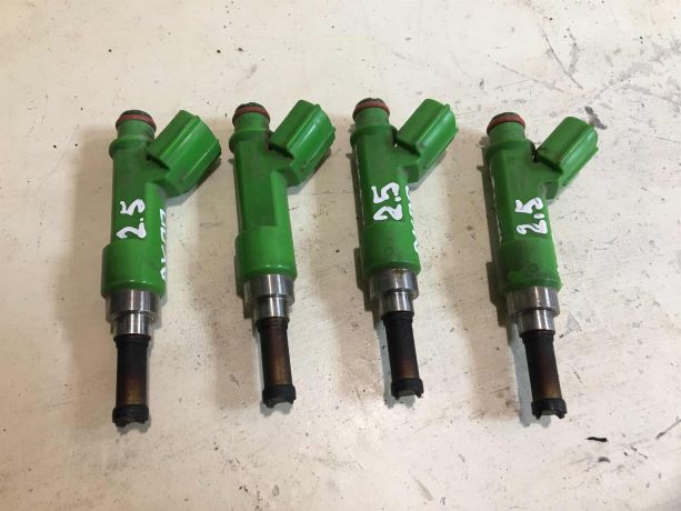 forsunka-toplivnaia-25i-toyota-camry-v50-art-36543-big-0