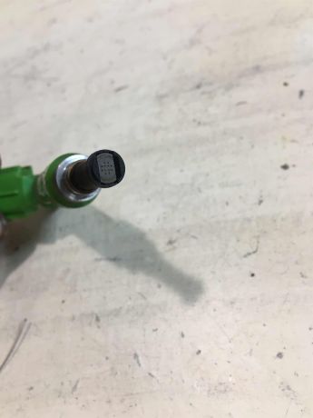 forsunka-toplivnaia-25i-toyota-camry-v50-art-36543-big-2