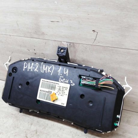 panel-priborov-shhitok-renault-megane-2-do-rest-art-38023-big-2