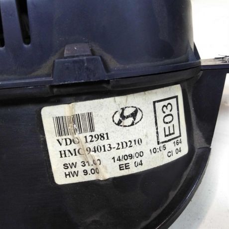 panel-priborov-shhitok-hyundai-elantra-iii-xd-2-do-rest-art-41548-big-3