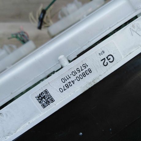 panel-priborov-shhitok-toyota-rav4-ii-xa20-art-42112-big-3