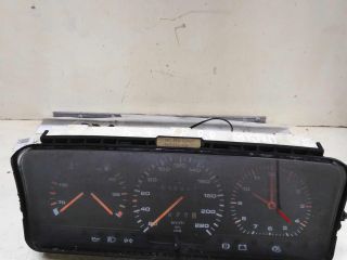 panel-priborov-shhitok-volkswagen-passat-b3-art-42198