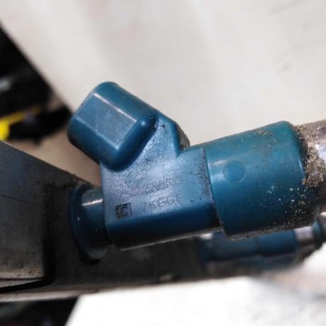 forsunka-toplivnaia-32i-volvo-xc90-rest-art-43288-big-3