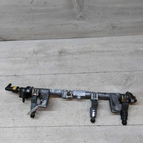 forsunka-toplivnaia-rampa-ford-focus-1-20i-art-46358-big-2