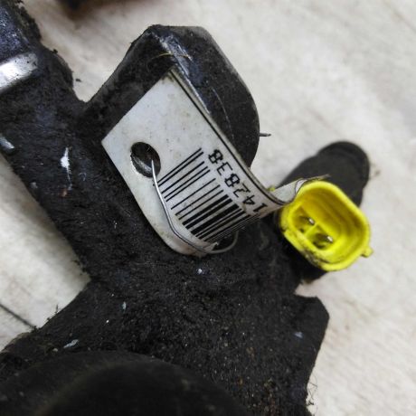 forsunka-toplivnaia-toyota-rav4-94gv-20i-art-46606-big-3