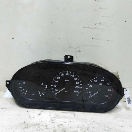 panel-priborov-shhitok-16i-mkpp-renault-scenic-1-do-rest-art-49305-big-0