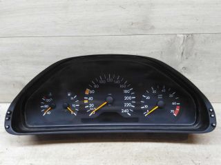 panel-priborov-shhitok-mercedes-e-class-w210-art-51701