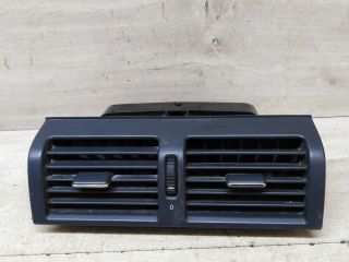 deflektor-obduva-salona-centralnyi-mercedes-e-class-w210-art-51722