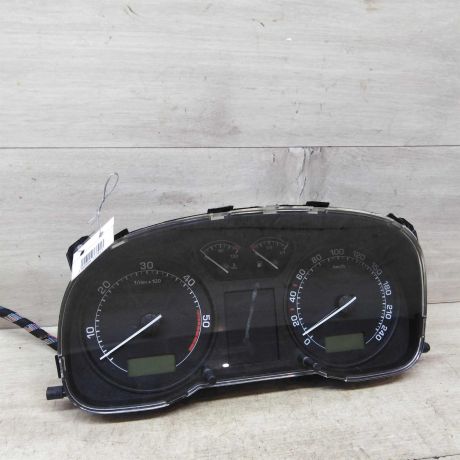 panel-priborov-shhitok-skoda-octavia-tour-19-tdi-rest-art-53376-big-0