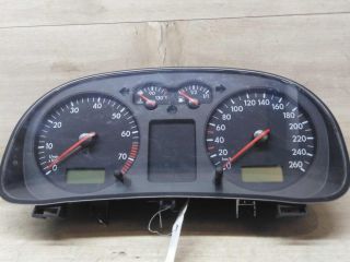 panel-priborov-shhitok-volkswagen-golf-4-20i-art-53763