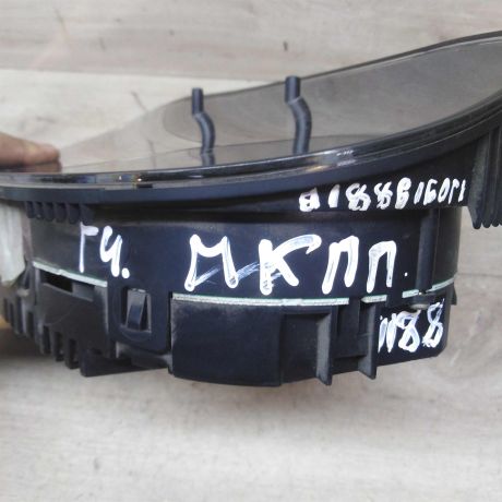 panel-priborov-shhitok-volkswagen-golf-4-20i-art-53763-big-3