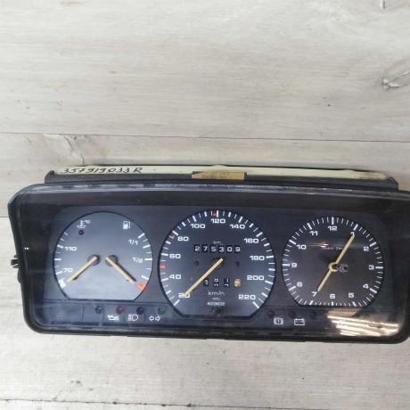 panel-priborov-shhitok-volkswagen-passat-b3-b4-benzin-art-53804-big-1