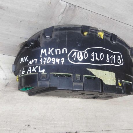 panel-priborov-shhitok-skoda-octavia-tour-16i-akl-art-53816-big-3