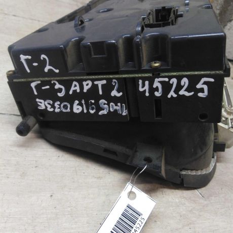 panel-priborov-shhitok-volkswagen-golf-3-art-53854-big-2