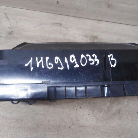 panel-priborov-shhitok-volkswagen-golf-3-art-53884-big-2