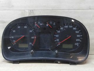 panel-priborov-shhitok-volkswagen-golf-4-art-53902