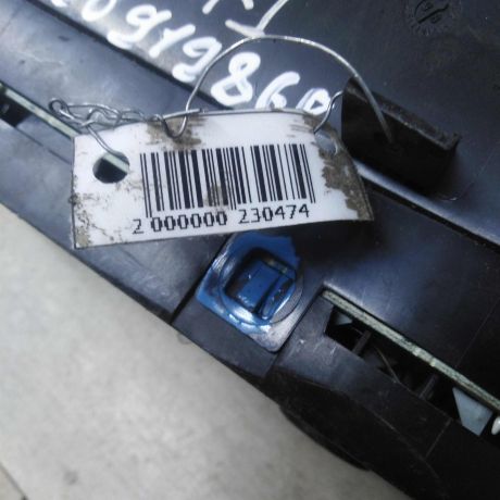 panel-priborov-shhitok-volkswagen-golf-4-art-53902-big-2