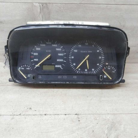 panel-priborov-shhitok-volkswagen-golf-3-art-53905-big-0
