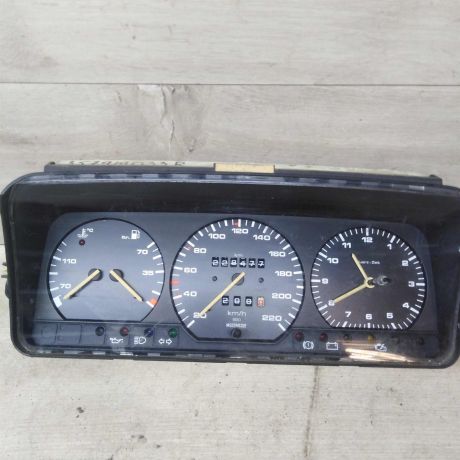 panel-priborov-shhitok-volkswagen-passat-b3-b4-benzin-art-53906-big-0