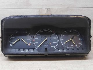 panel-priborov-shhitok-volkswagen-passat-b4-b3-art-53965