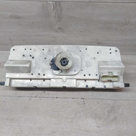 panel-priborov-shhitok-volkswagen-passat-b4-b3-art-53965-big-1