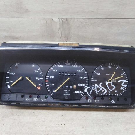 panel-priborov-shhitok-volkswagen-passat-b3-b4-benzin-art-53976-big-1