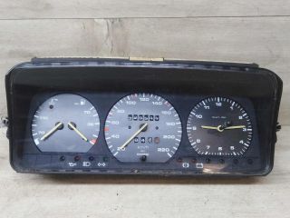 panel-priborov-shhitok-volkswagen-passat-b3-b4-benzin-art-53990