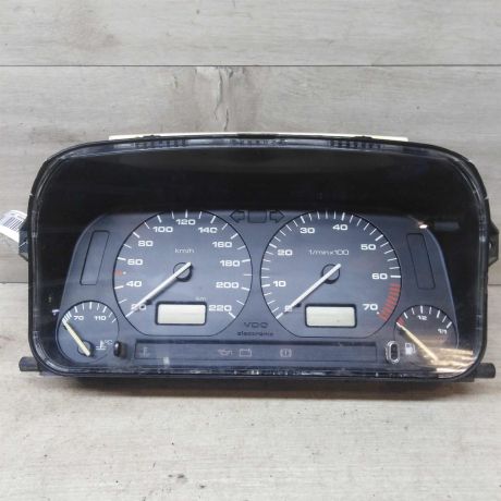 panel-priborov-shhitok-volkswagen-vento-golf-3-bu-benzin-art-54648-big-0
