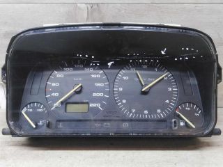 panel-priborov-shhitok-volkswagen-golf-3-art-54695