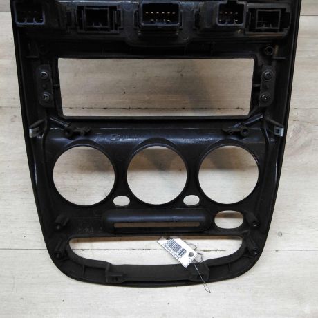 ramka-magnitoly-deflektor-obduva-salona-centralnyi-hyundai-accent-2-06-gv-sedan-art-55878-big-6