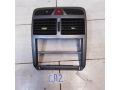 deflektor-obduva-salona-ramka-magnitoly-peugeot-307-ca2-art-56225-small-0