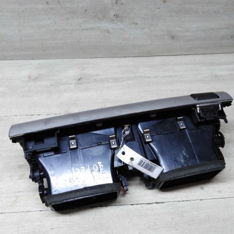 deflektor-obduva-salona-centralnyi-bmw-x5-ii-e70-do-rest-art-57959-big-1