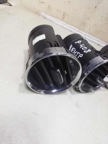 deflektor-obduva-salona-centralnyi-peugeot-408-art-59273-big-3